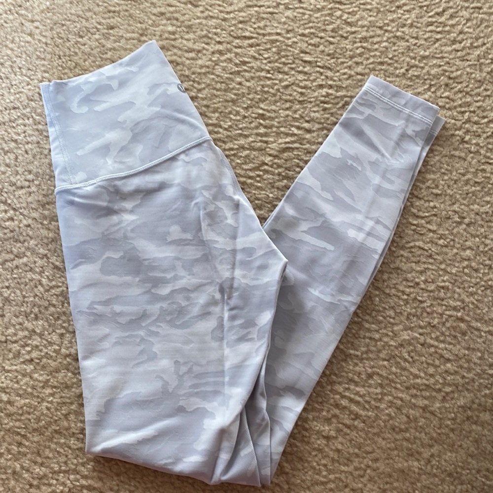 Lululemon Athletica Gray Camo Leggings